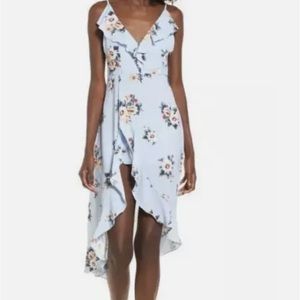 Socialite From Nordstrom Blue Floral Romper Dress size Small